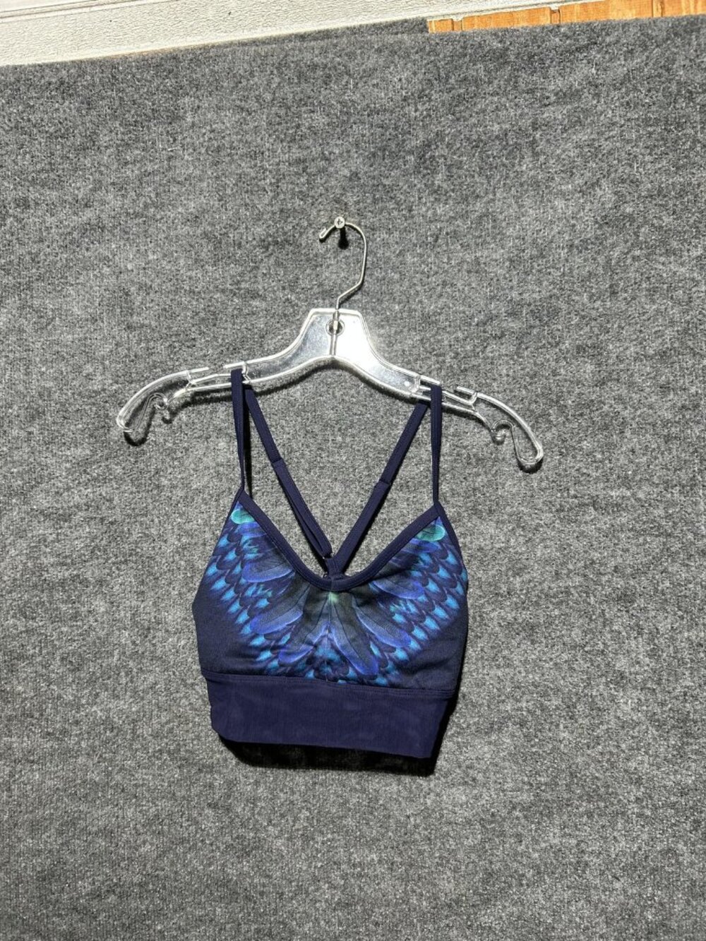 ALO Sports Bra Womens Small Blue Butterfly Wing Print Strappy Yoga Athletic